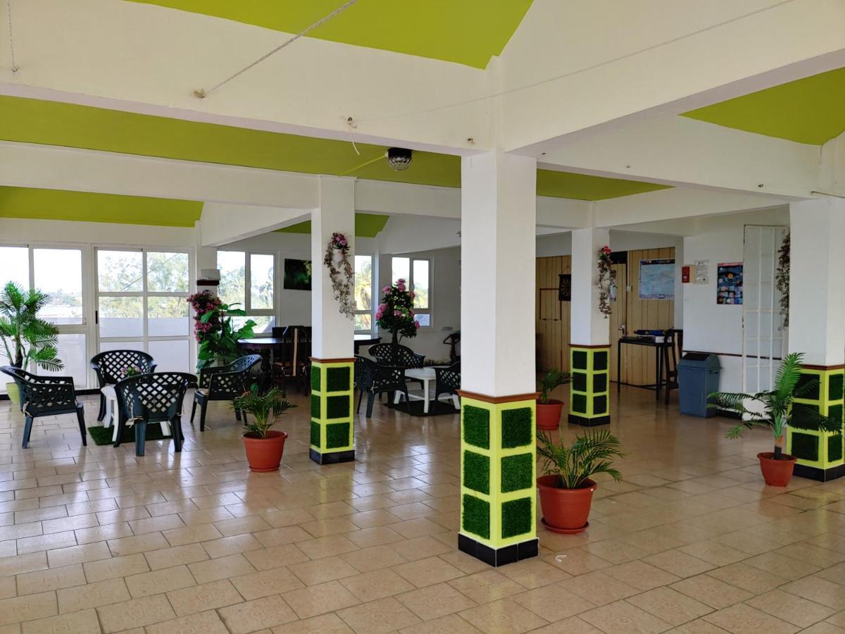 מאהבורג Orient Guesthouse Auberge מראה חיצוני תמונה